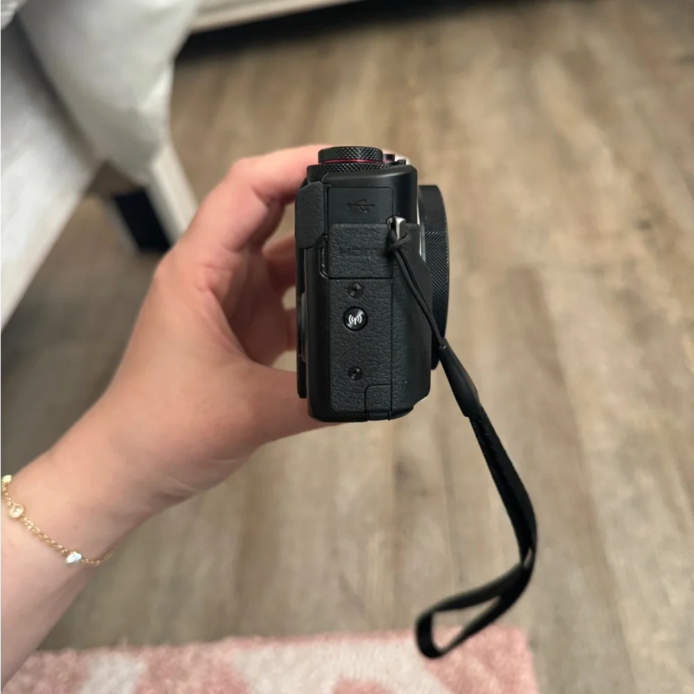Canon G7X Compact Black Camera